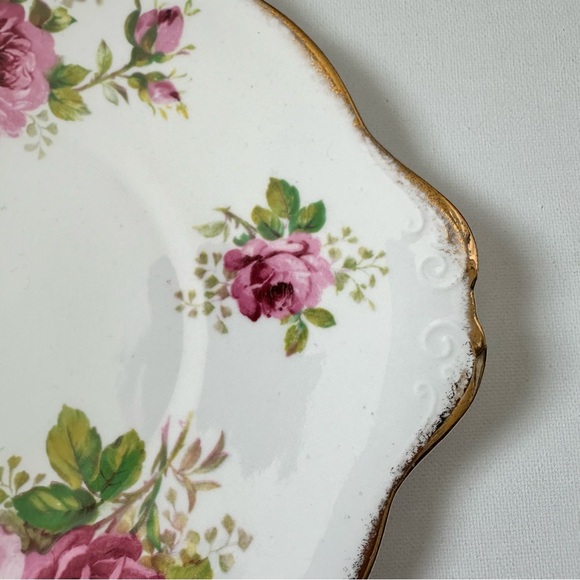 Vintage Royal Albert Plate - American Beauty - Picture 4 of 7